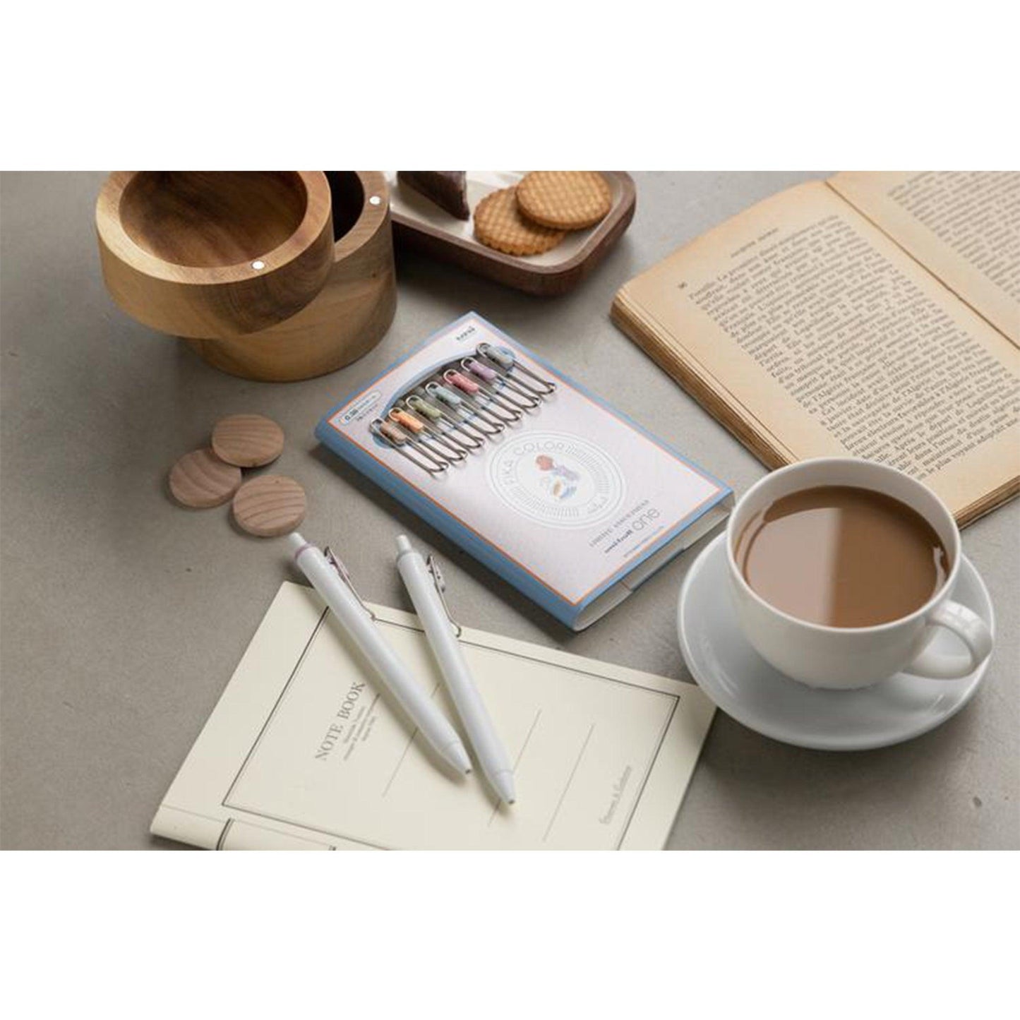 Ballpoint pen Uni ball ONE new color FIKA Color 0.38mm 0.5mm dessert color limited item stationery girl student school office collection UMNS38 UMNS05 - CHL-STORE 
