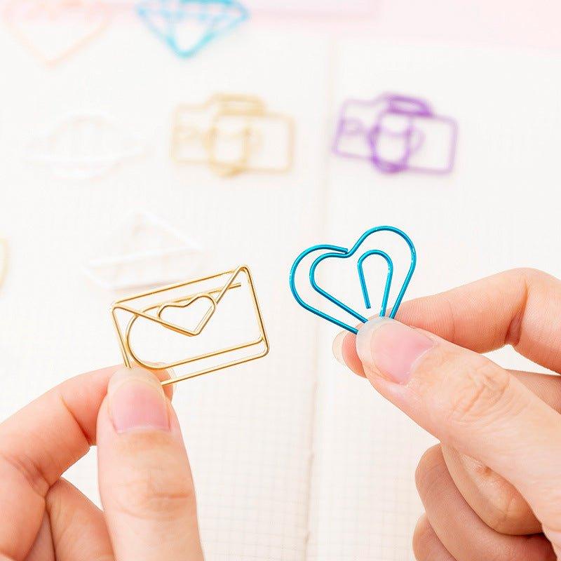Creative hollow color paper clip Metal shape creative paper clip - CHL-STORE 