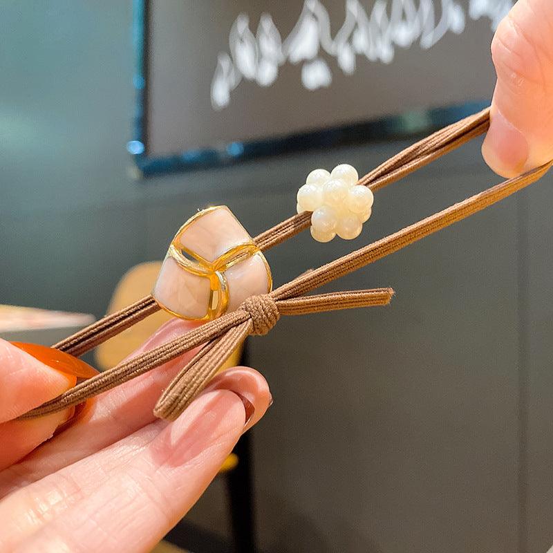 ELEGANT QUALITIES DOUBLE LAYER HAIR RING WITH PEARLS AND CLOVER FLOWER AC-000019 - CHL-STORE 